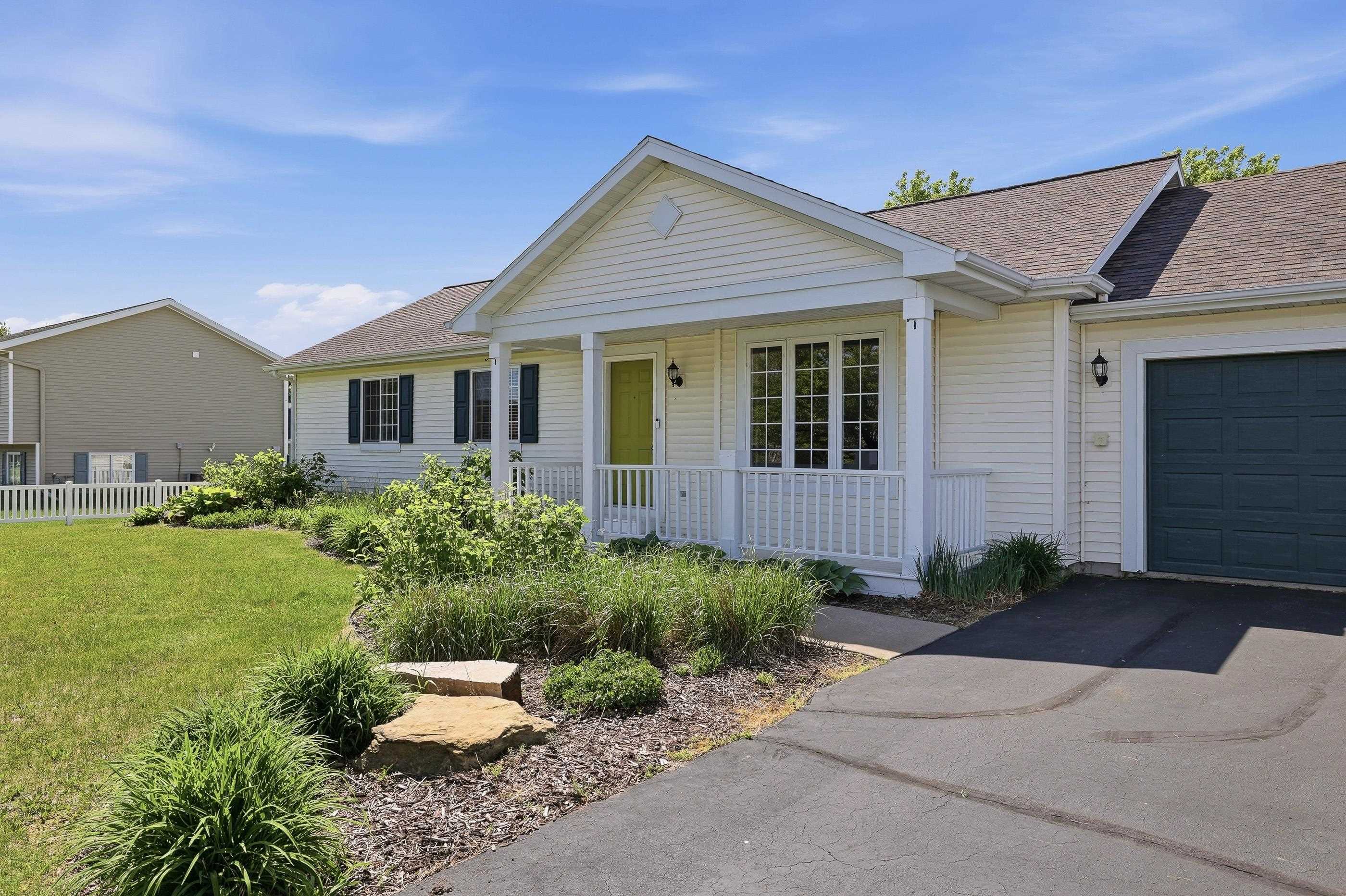 2179 Kowalski Road Kronenwetter, WI 54455 - Photo 5 of 60