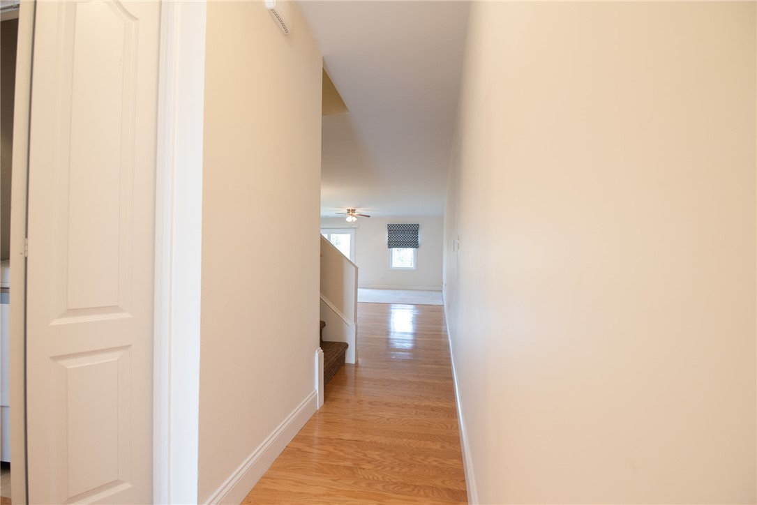 7 Gray Coach Lane, Unit 711 Cranston, RI 02921 - Photo 5 of 28