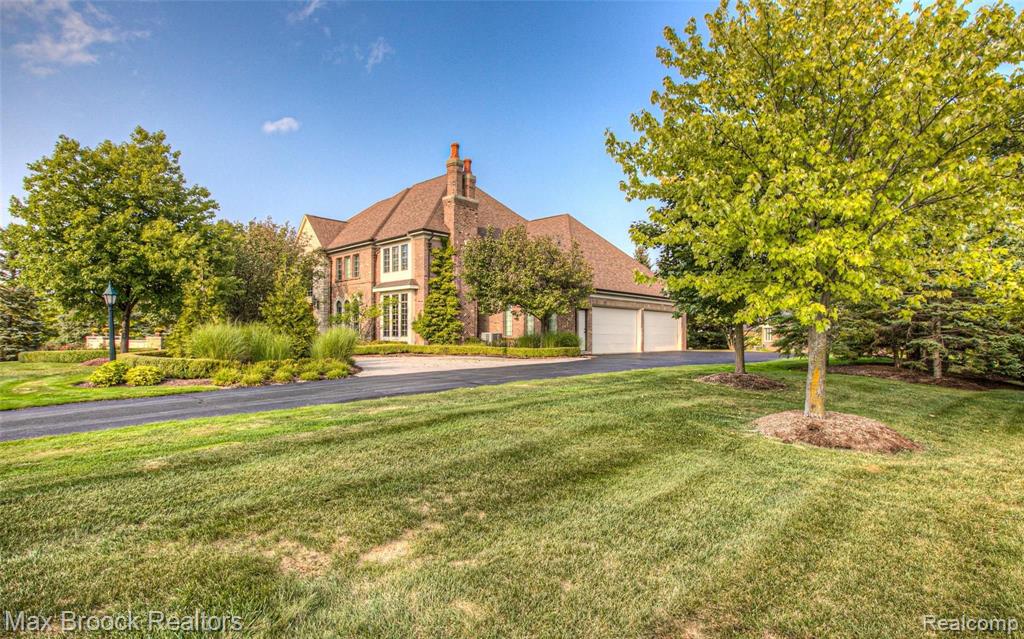 4865 Crestone Way Rochester, MI 48306 - Photo 3 of 63