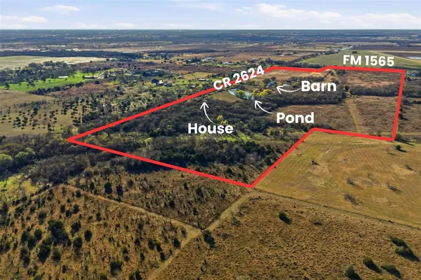 a view of outdoor space