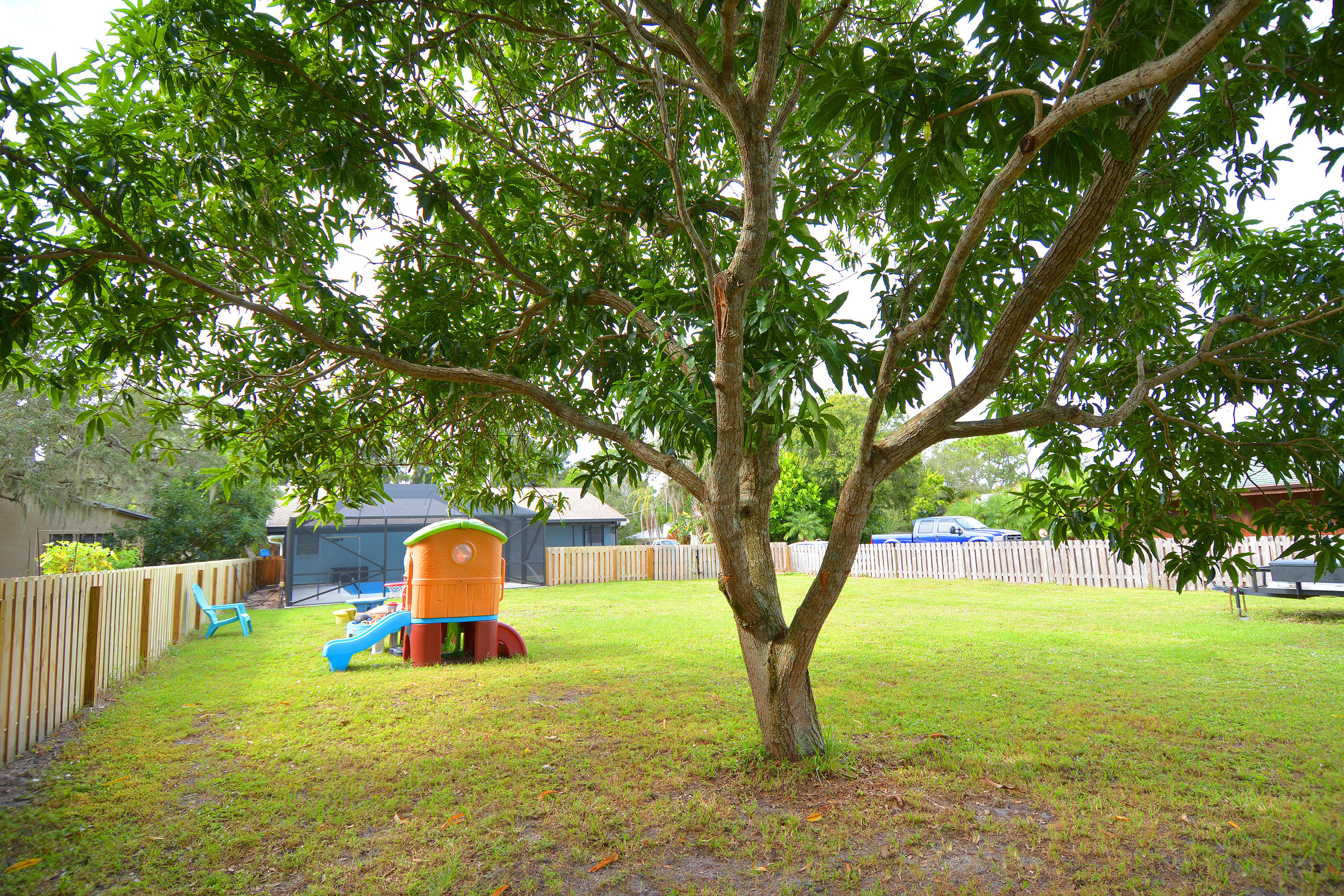 2473 Southwest Murphy Road Palm City, FL 34990 - Photo 25 of 28 C 2018 MBP 111918 2473 SW Murphy Rd (13)