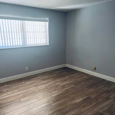 a view of a pathway of a yard