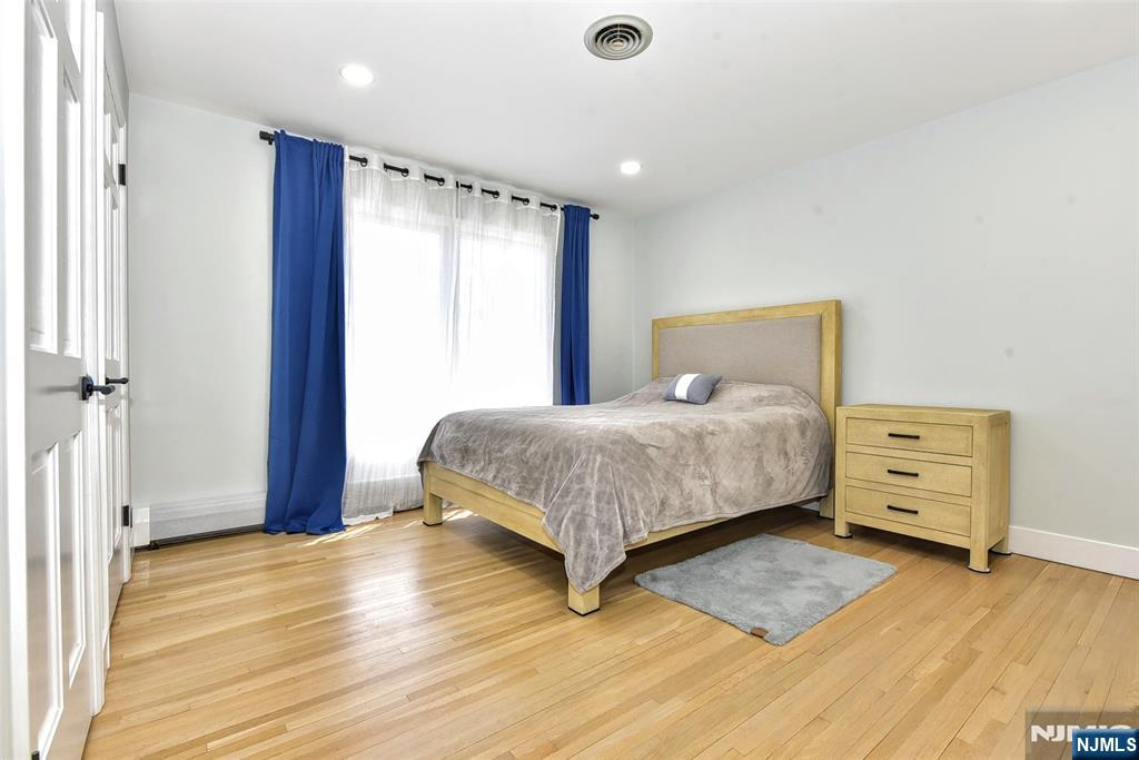 10 Knollwood Road Upper Saddle River, NJ 07458 - Photo 26 of 38