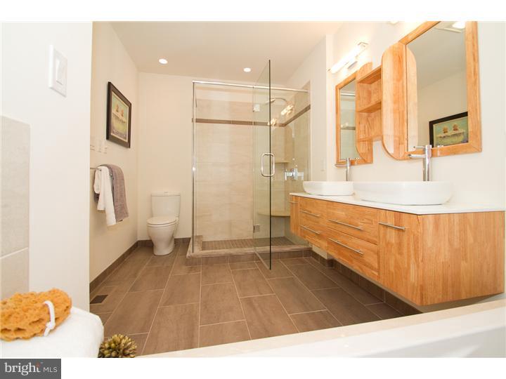 760 South 19th Street Philadelphia, PA 19146 - Photo 19 of 25