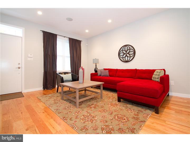 760 South 19th Street Philadelphia, PA 19146 - Photo 3 of 25