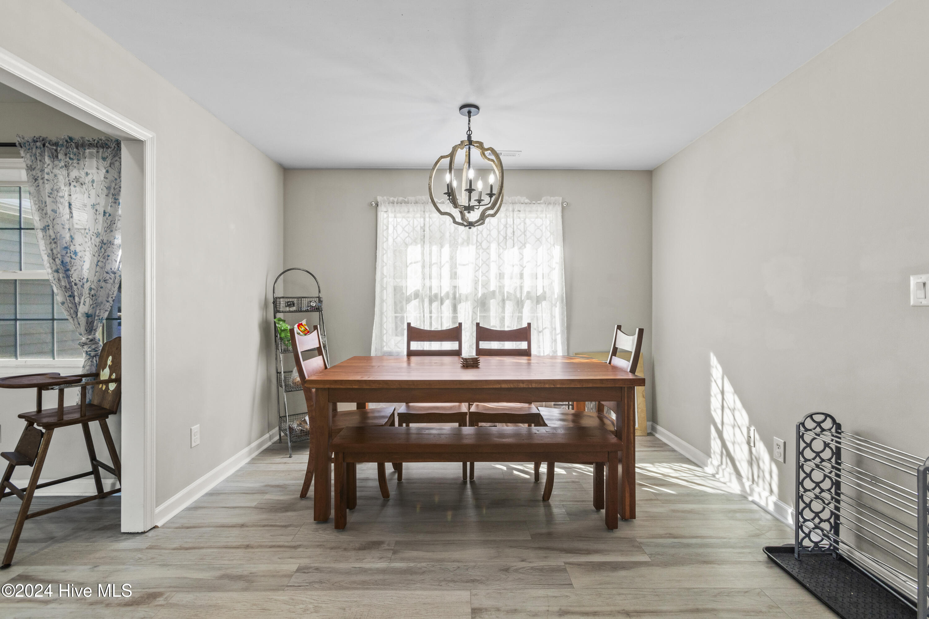 509 Amber Avenue Hubert, NC 28539 - Photo 8 of 22 08