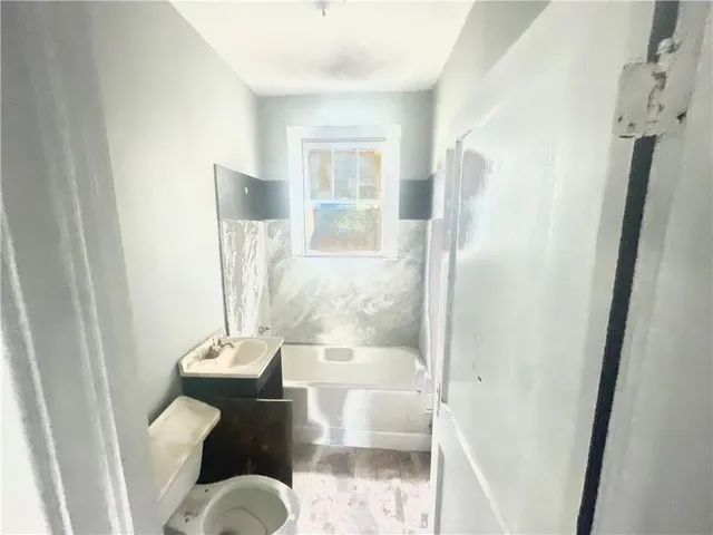 $189,000 | 1307 East 42nd Street, Savannah, GA 31404