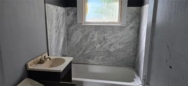 $189,000 | 1307 East 42nd Street, Savannah, GA 31404