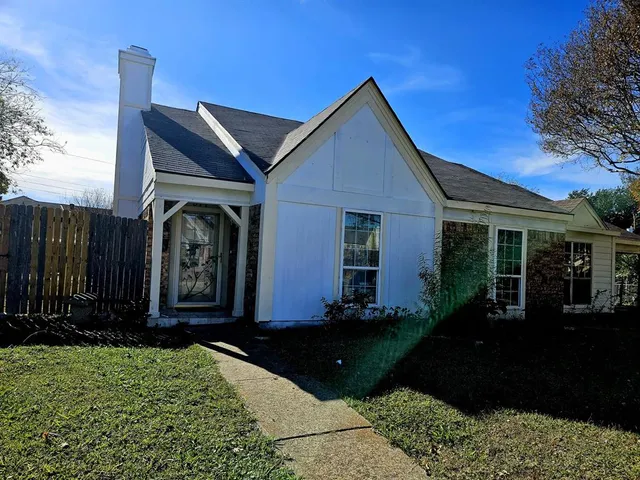 $250,000 | 817 Colchester Drive, Mesquite, TX 75149