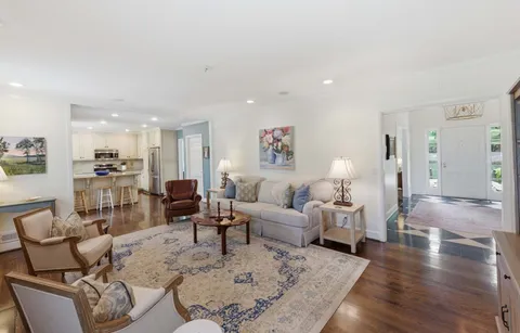 $899,000 | 5802 Vine Ridge Drive, Nashville, TN 37205