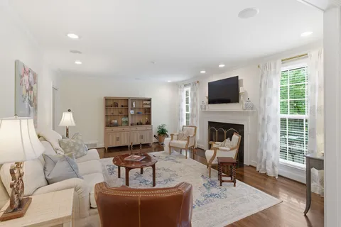 $899,000 | 5802 Vine Ridge Drive, Nashville, TN 37205