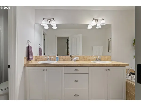 $432,000 | 16167 Northwest Centine Lane, Portland, OR 97229
