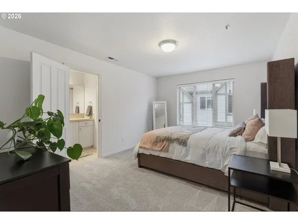 $432,000 | 16167 Northwest Centine Lane, Portland, OR 97229