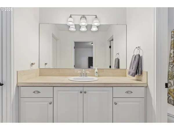 $432,000 | 16167 Northwest Centine Lane, Portland, OR 97229