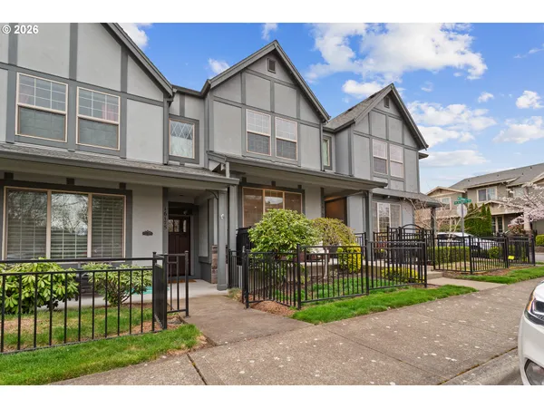 $432,000 | 16167 Northwest Centine Lane, Portland, OR 97229