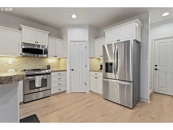 $432,000 | 16167 Northwest Centine Lane, Portland, OR 97229