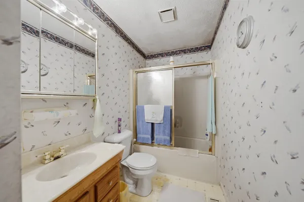 $149,900 | 1201 Long Court, Sterling, IL 61081