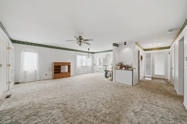 $149,900 | 1201 Long Court, Sterling, IL 61081
