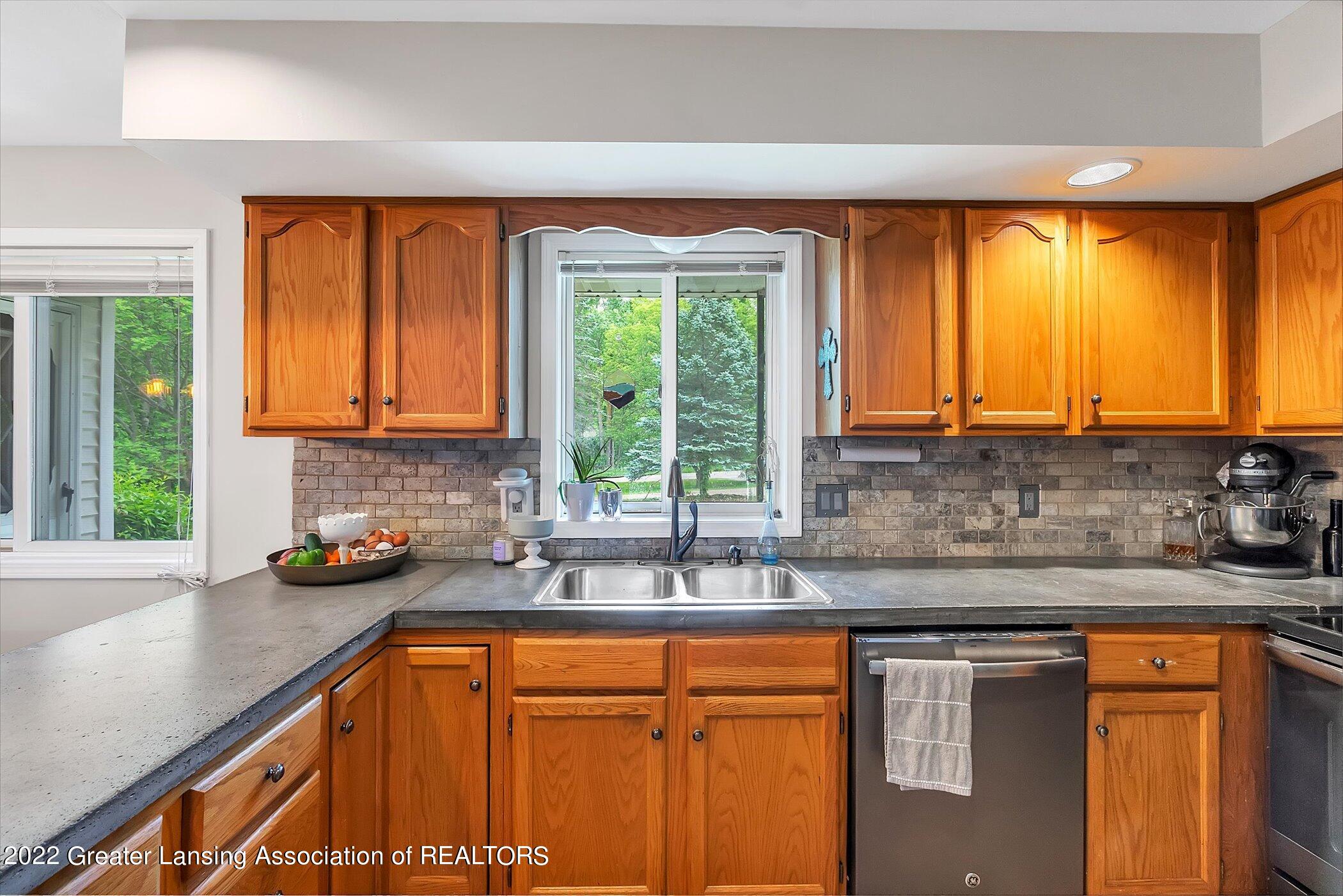 1450 West Clark Road Dewitt, MI 48820 - Photo 9 of 48 09-1450-W-Clark-Rd-WindowStill-Real-Esta