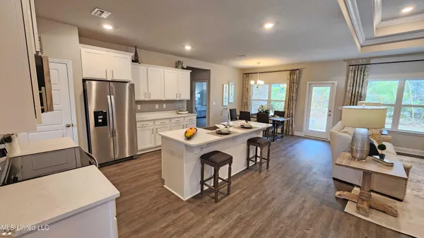 $399,900 | 603 South Coral Lane, Pearl, MS 39208