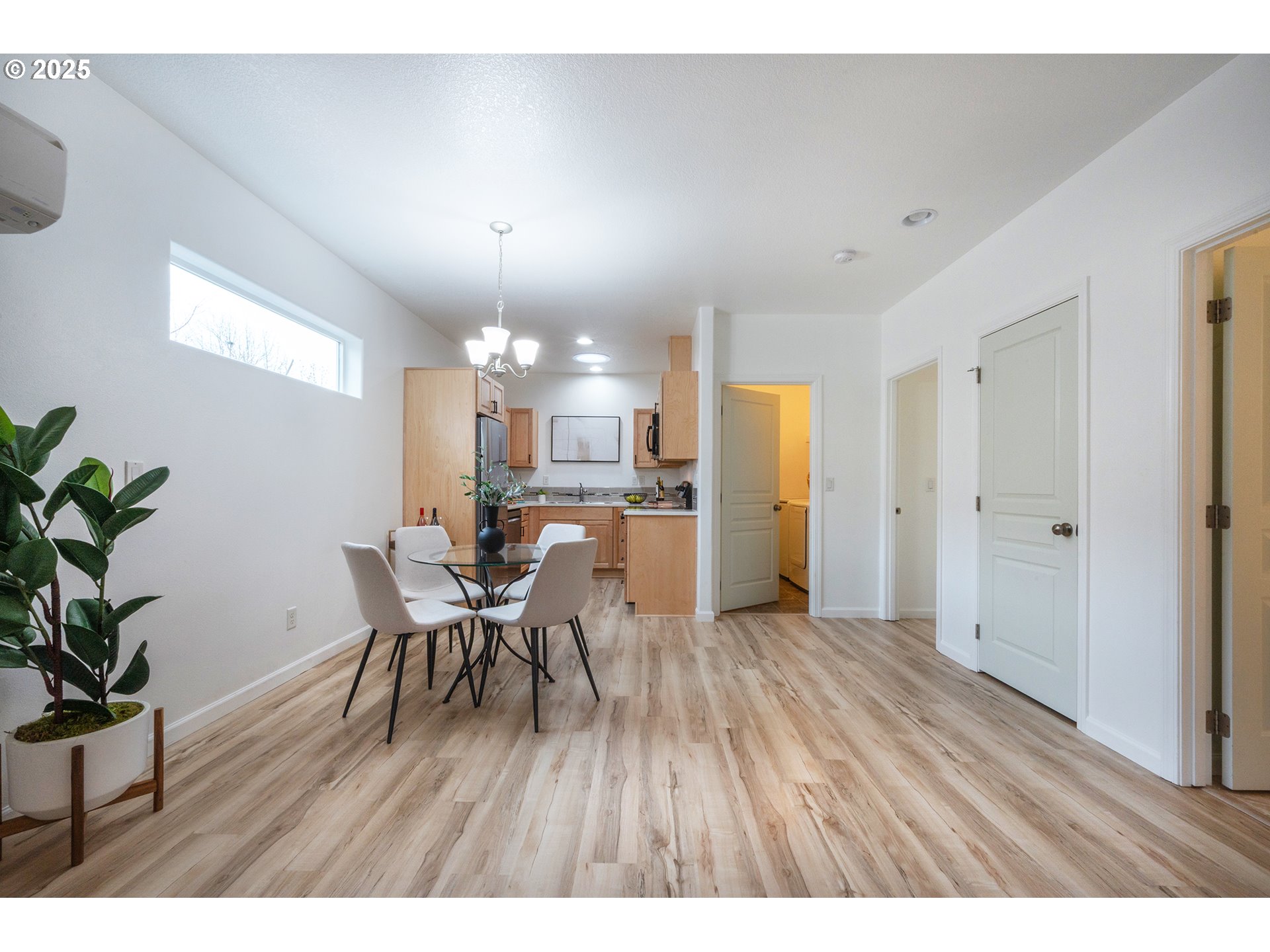 3023 Hummingbird Lane Eugene, OR 97405 - Photo 12 of 31