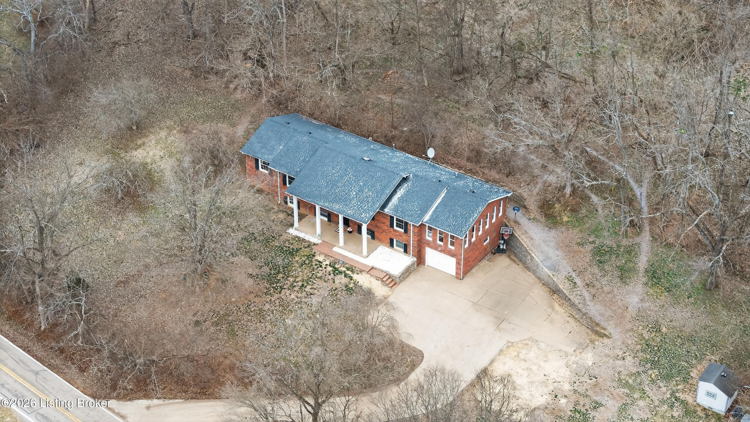 2103 Lock Road Carrollton, KY 41008 - Photo 5 of 50 DJI_20260223091105_0013_D