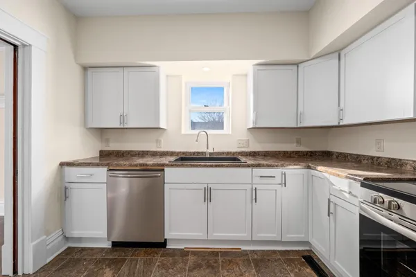 $185,000 | 201 East Adams Avenue, Luverne, MN 56156