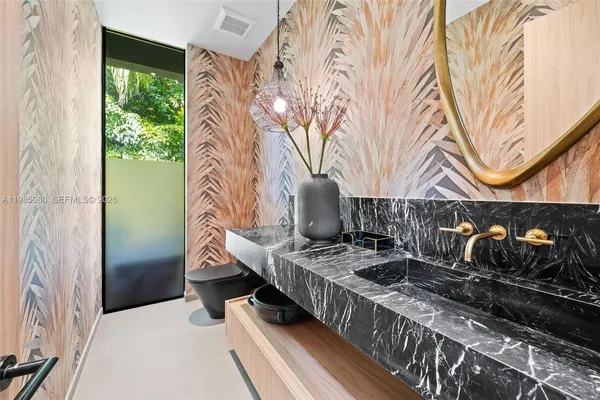 $25,000 | 8625 Northeast 10th Avenue, Miami, FL 33138