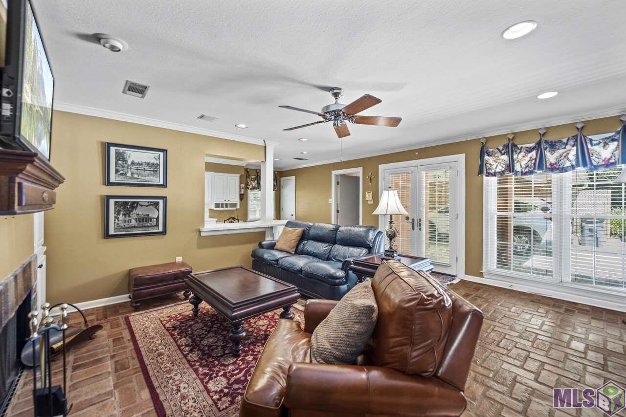 11526 Rue Concord Baton Rouge, LA 70810 - Photo 4 of 18
