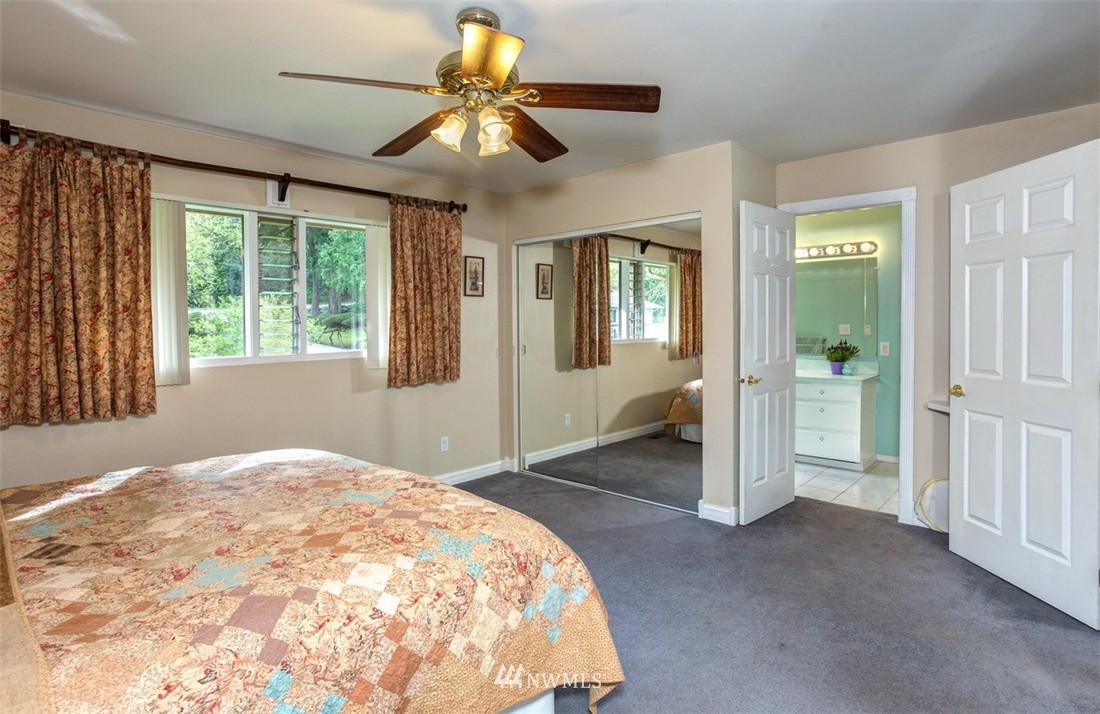 4003 Lakeway Drive Bellingham, WA 98229 - Photo 13 of 24