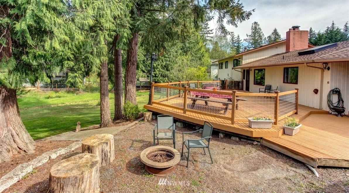 4003 Lakeway Drive Bellingham, WA 98229 - Photo 15 of 24