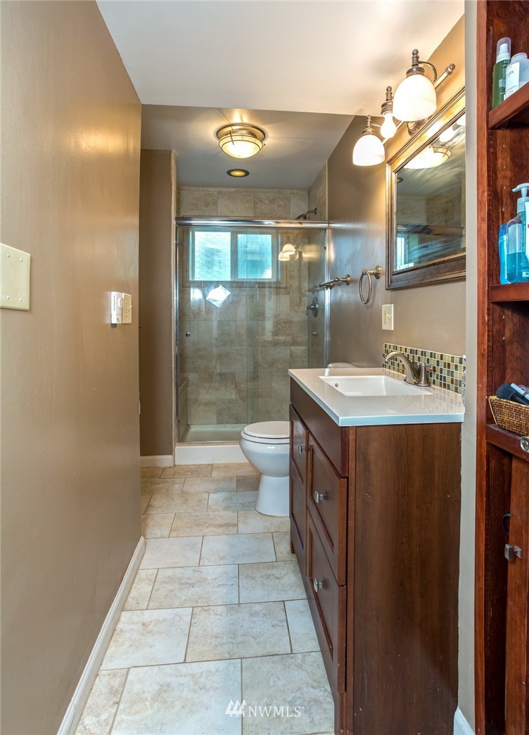 4003 Lakeway Drive Bellingham, WA 98229 - Photo 21 of 24