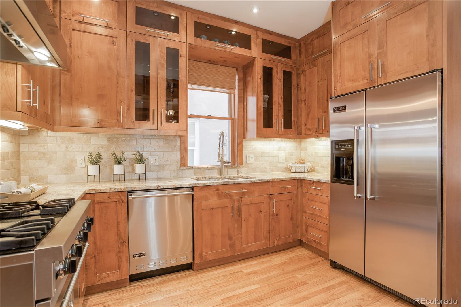 1341 St Paul Street Denver, CO 80206 - Photo 14 of 36