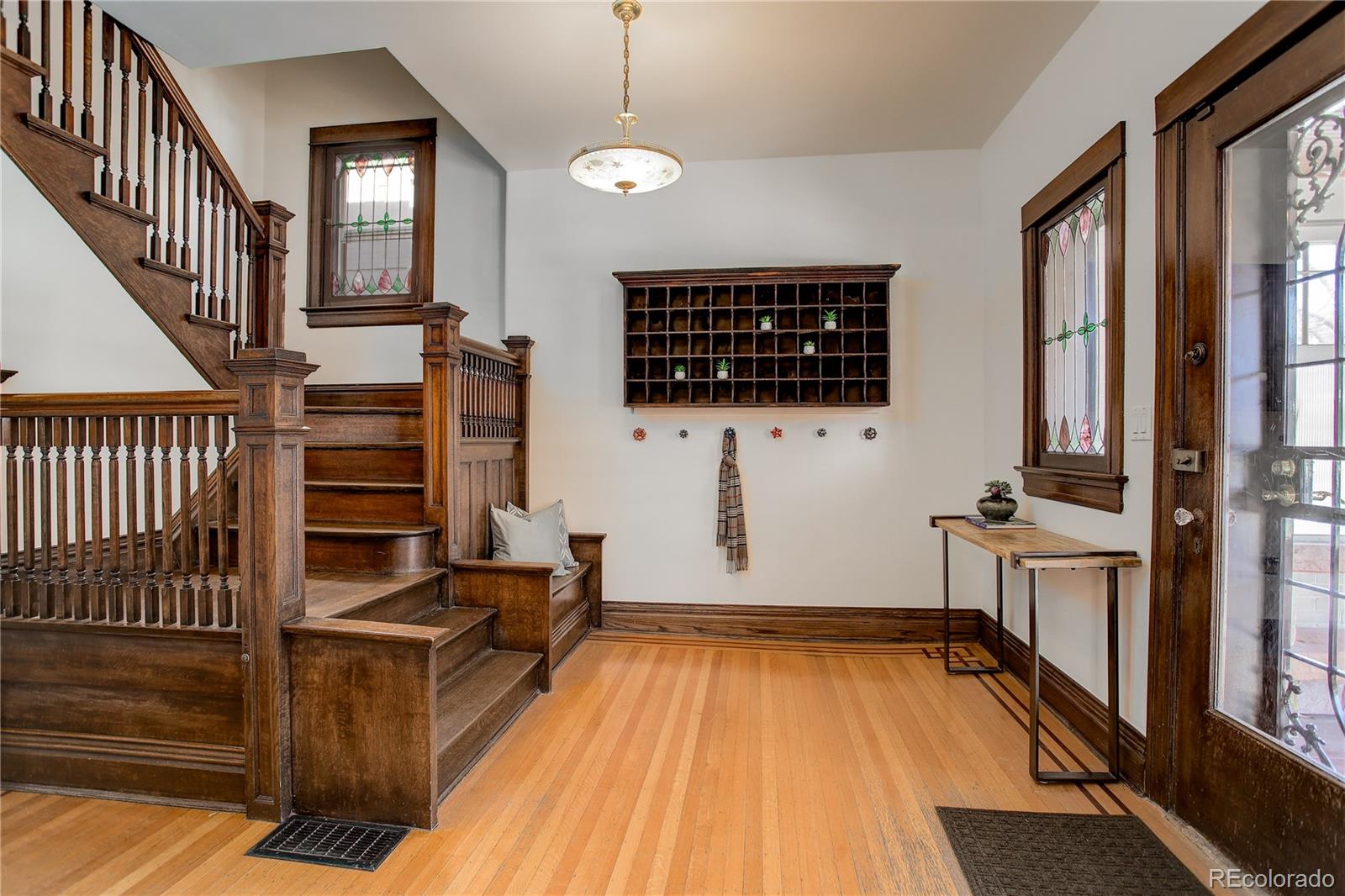 1341 St Paul Street Denver, CO 80206 - Photo 5 of 36