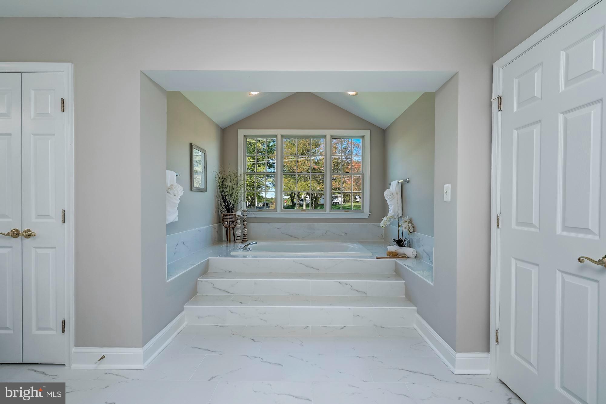 13720 Highland Road Clarksville, MD 21029 - Photo 34 of 61 Owner's Luxury | Soaking Tub | Cathedral Ceilings.
