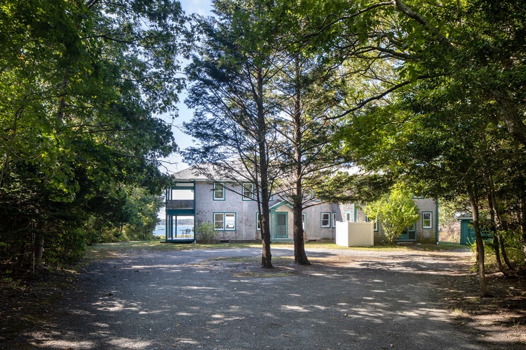 38 Ned's Point Road Mattapoisett, MA 02739 - Photo 4 of 42 Gallery Image 4
