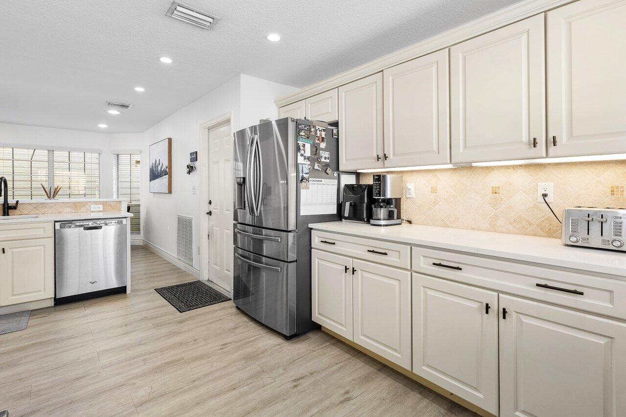 5120 Coronado Ridge Boca Raton, FL 33431 - Photo 16 of 42 016-5120CoronadoRidge-BocaRaton-FL-33486