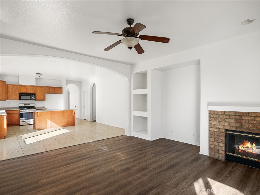 12357 Luna Road Victorville, CA 92392 - Photo 15 of 35