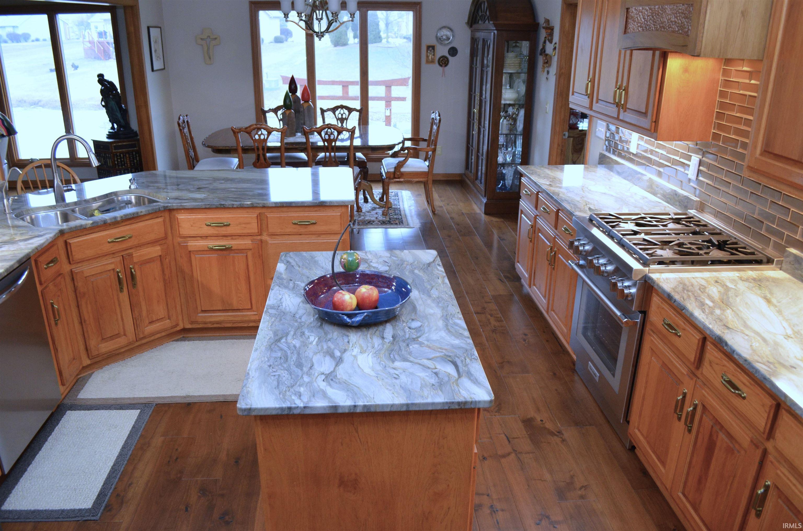 16632 Merramec Court Huntertown, IN 46748 - Photo 10 of 34 Gallery Image 10