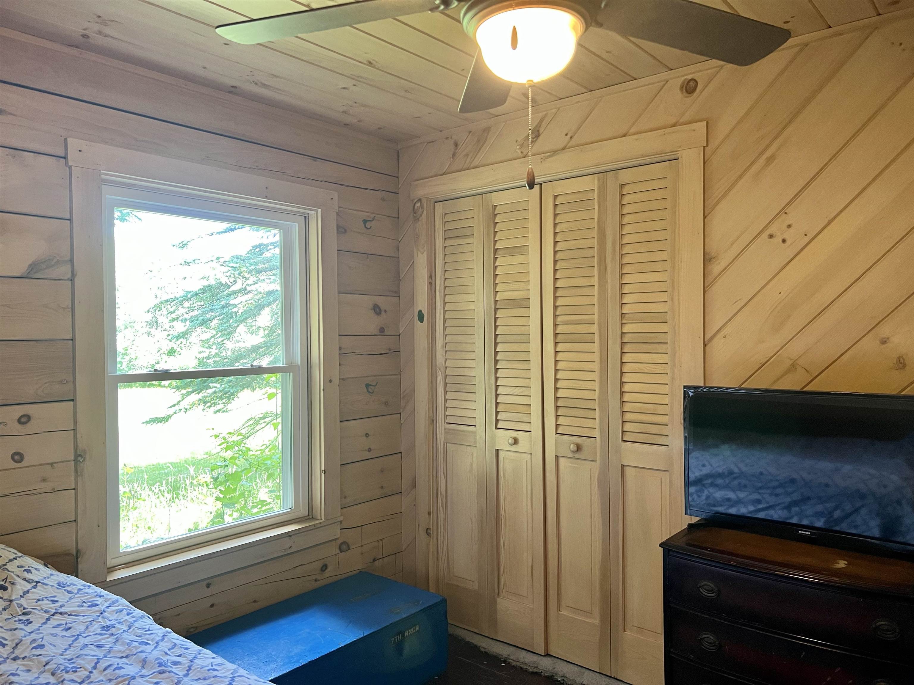1736 Leblanc Road Barton, VT 05822 - Photo 23 of 35
