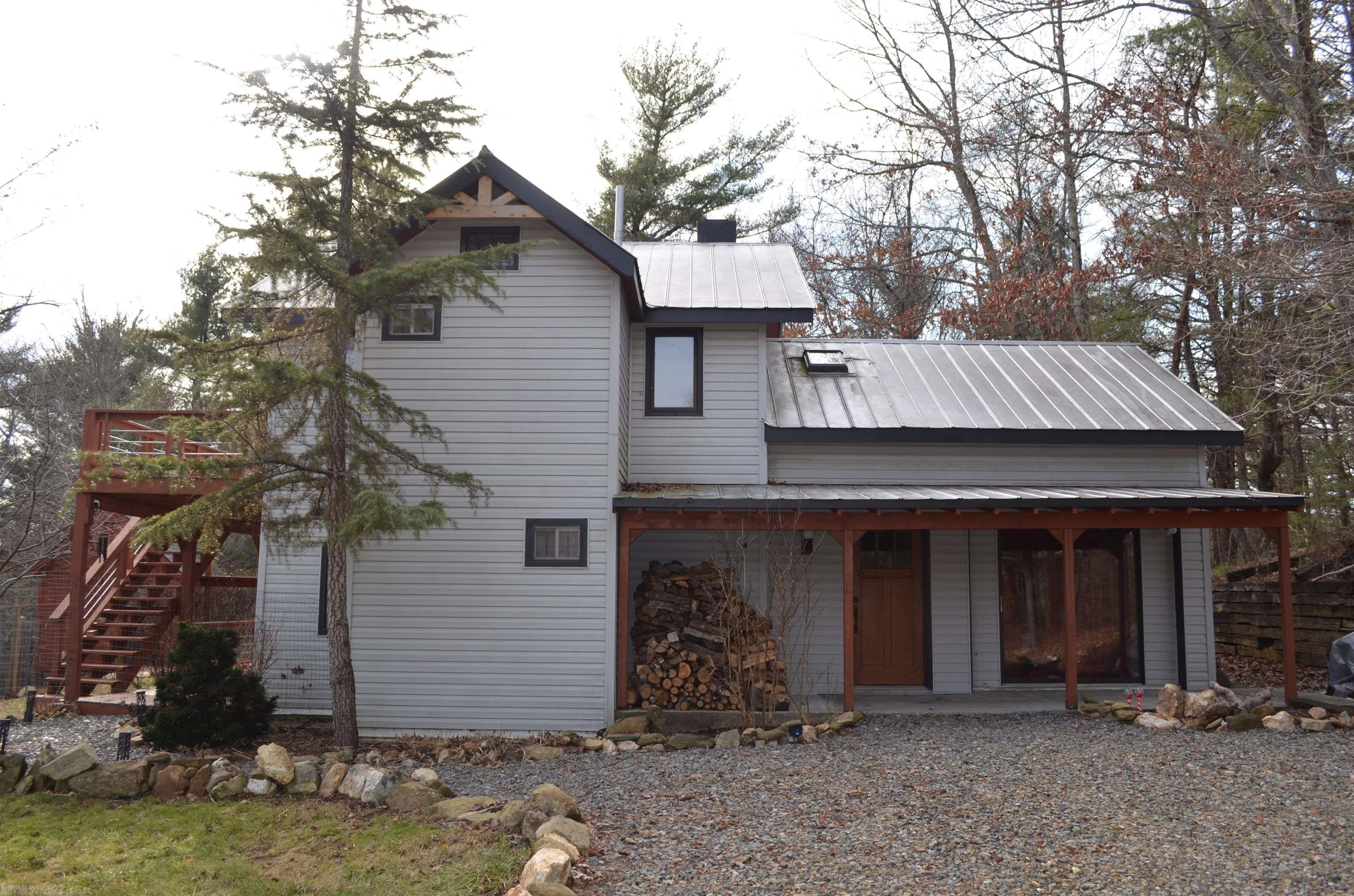 2391 Lick Ridge Road Northeast Check, VA 24072 - Photo 2 of 61 Gallery Image 2
