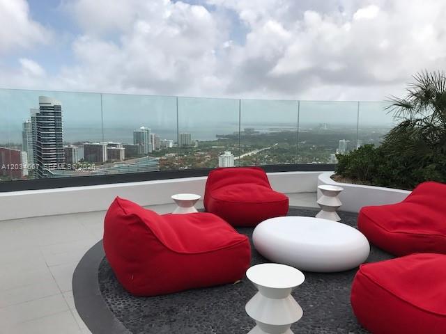 55 Southwest 9th Street, Unit 1605 Miami, FL 33130 - Photo 9 of 17