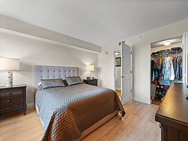 $375,000 | 3000 Coral Way, Unit 1009, Miami, FL 33145