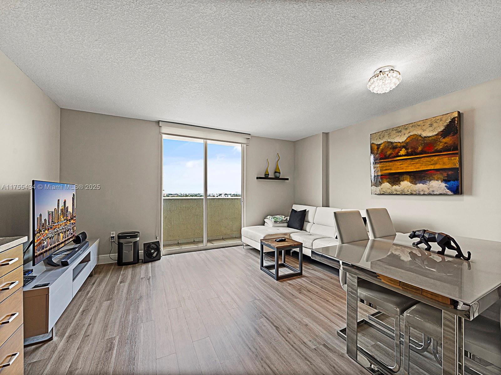 3000 Coral Way, Unit 1009 Miami, FL 33145 - Photo 2 of 25