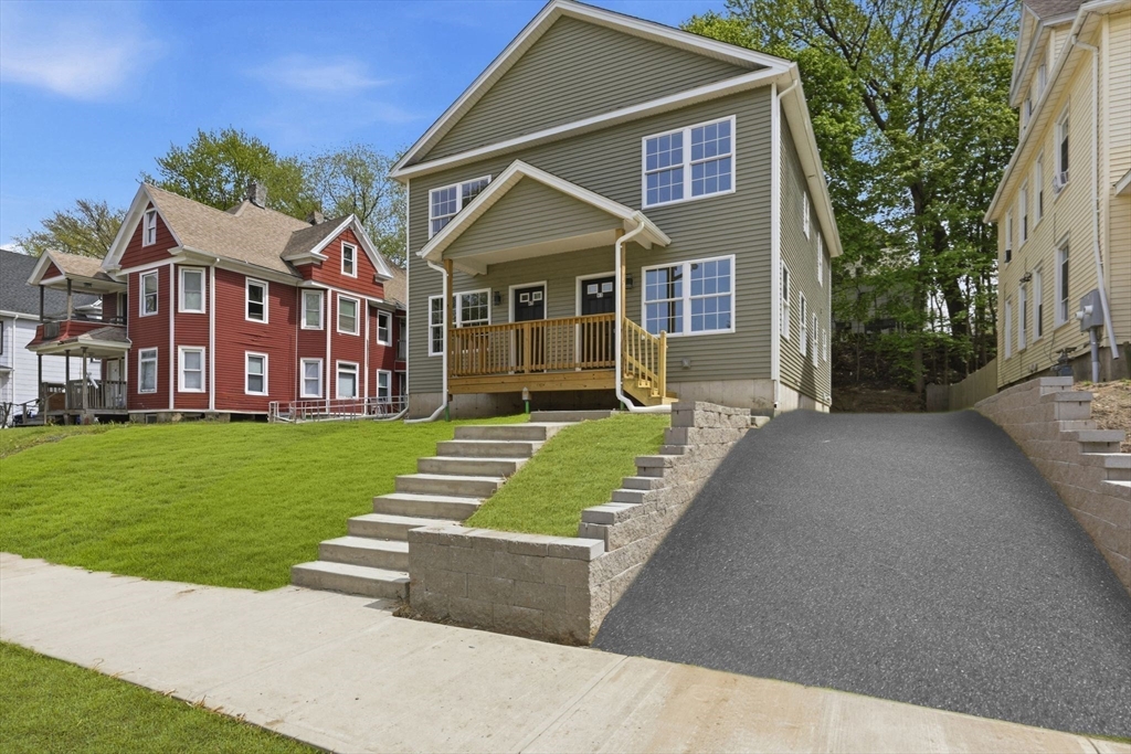 43 Leyfred Terrace, Unit 1 Springfield, MA 01108 - Photo 2 of 22
