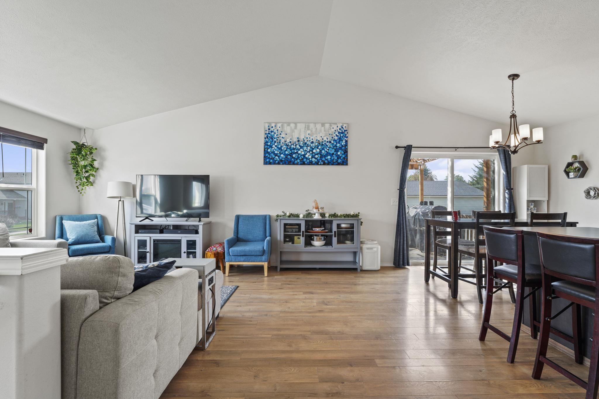 1002 South Collins Road Spokane Valley, WA 99216 - Photo 12 of 47