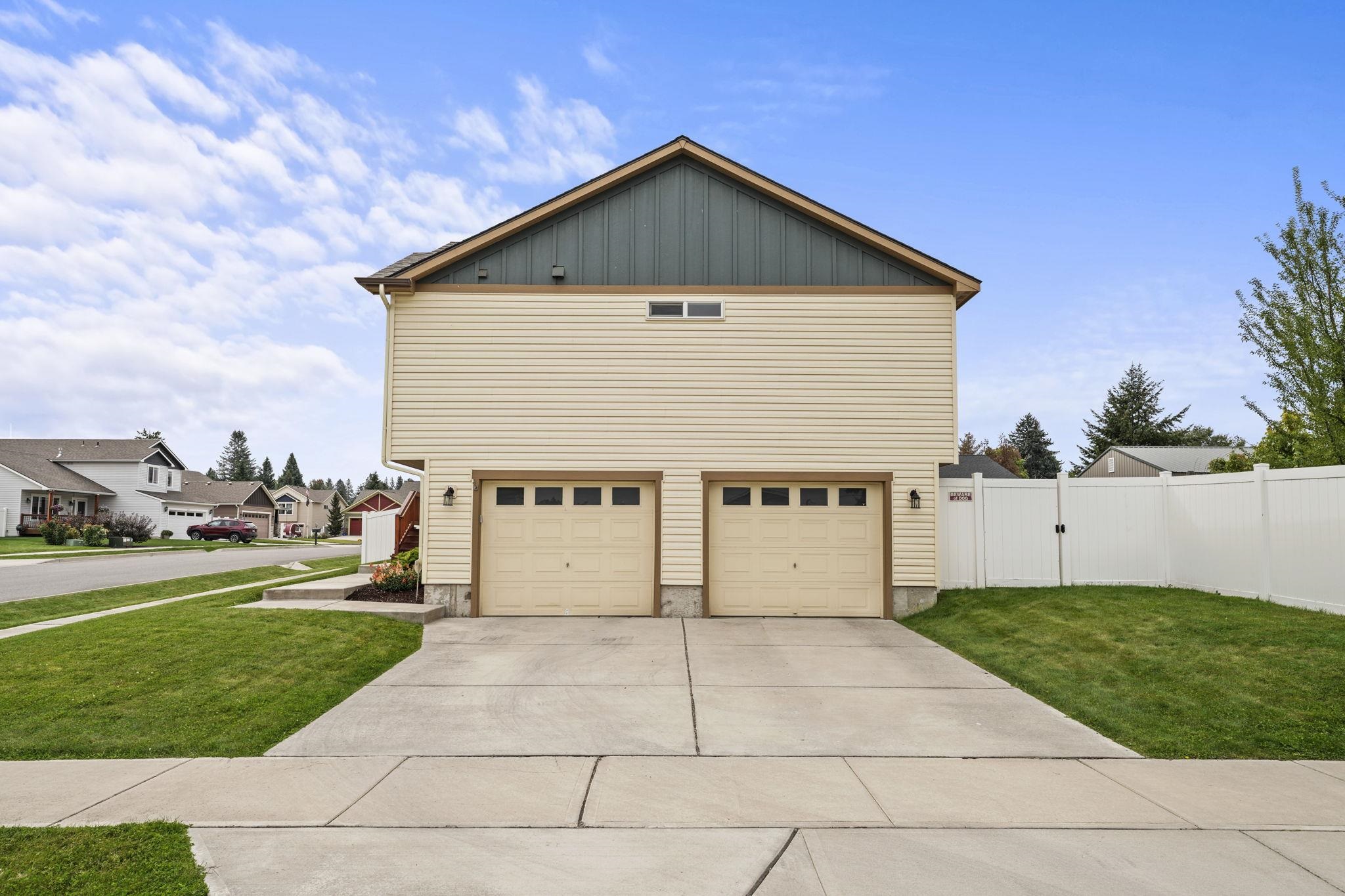 1002 South Collins Road Spokane Valley, WA 99216 - Photo 4 of 47