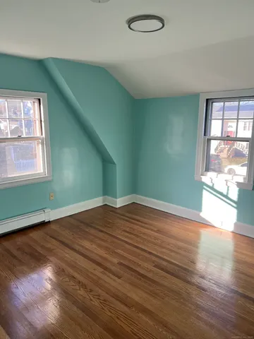 $2,400 | 403 Cooke Street, Waterbury, CT 06710