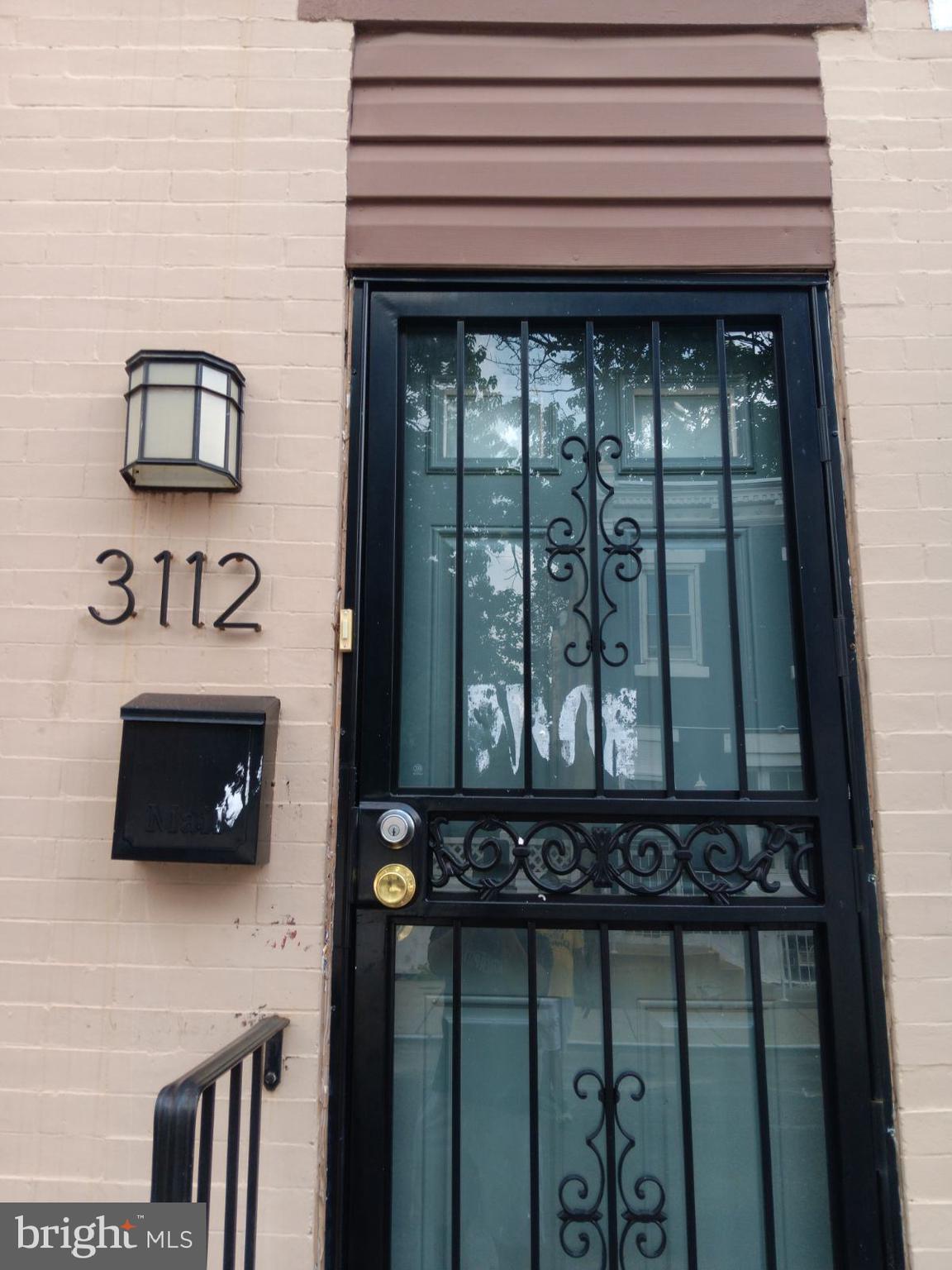3112 West Gordon Street Philadelphia, PA 19132 - Photo 2 of 24 Security Door