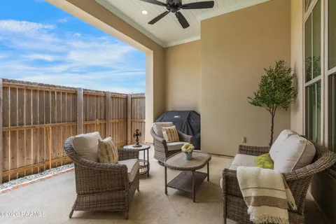 $397,000 | 200 Palfrey Parkway, Youngsville, LA 70592
